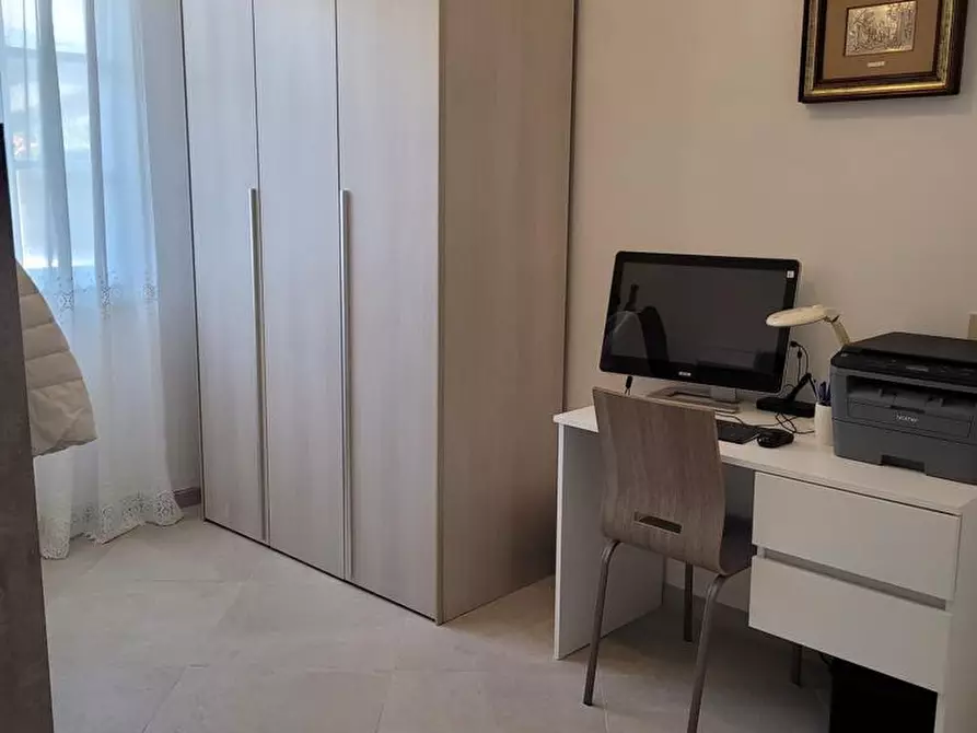 Immagine 13 di Casa bifamiliare in affitto  a Montignoso