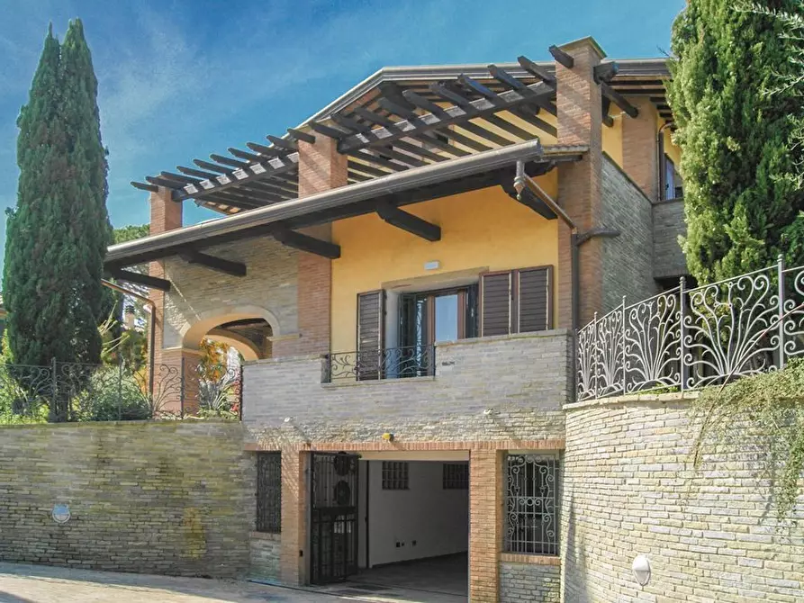 Immagine 26 di Villa in vendita  a Terricciola