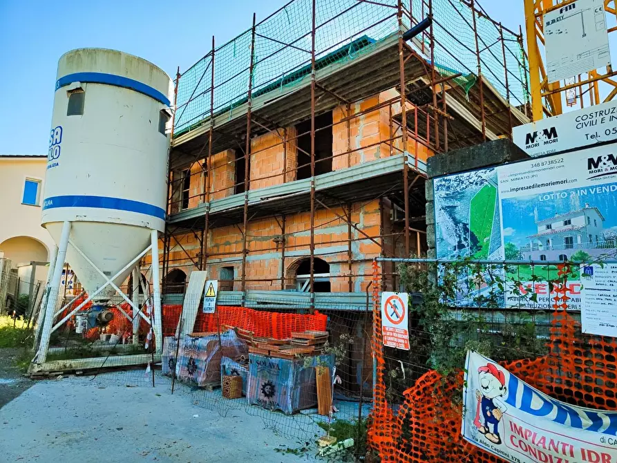 Immagine 17 di Casa bifamiliare in vendita  a San Miniato