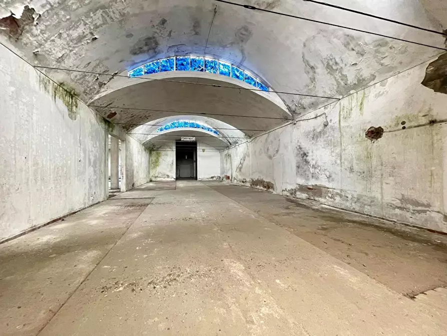 Immagine 5 di Capannone industriale in vendita  a Porcari