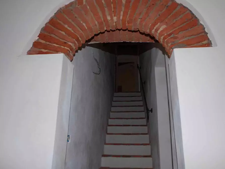 Immagine 10 di Casa colonica in vendita  a Casciana Terme Lari
