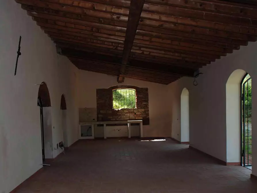 Immagine 9 di Casa colonica in vendita  a Casciana Terme Lari