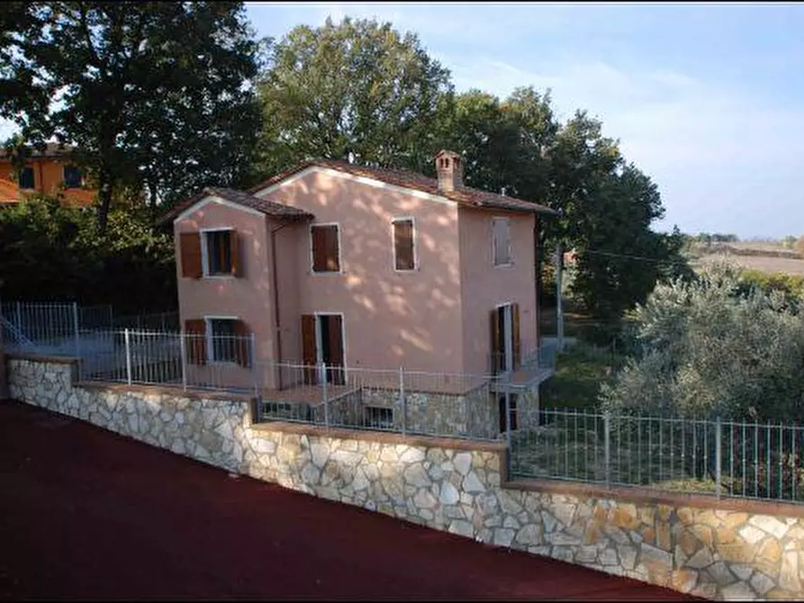 Immagine 4 di Villa in vendita  a Casciana Terme Lari