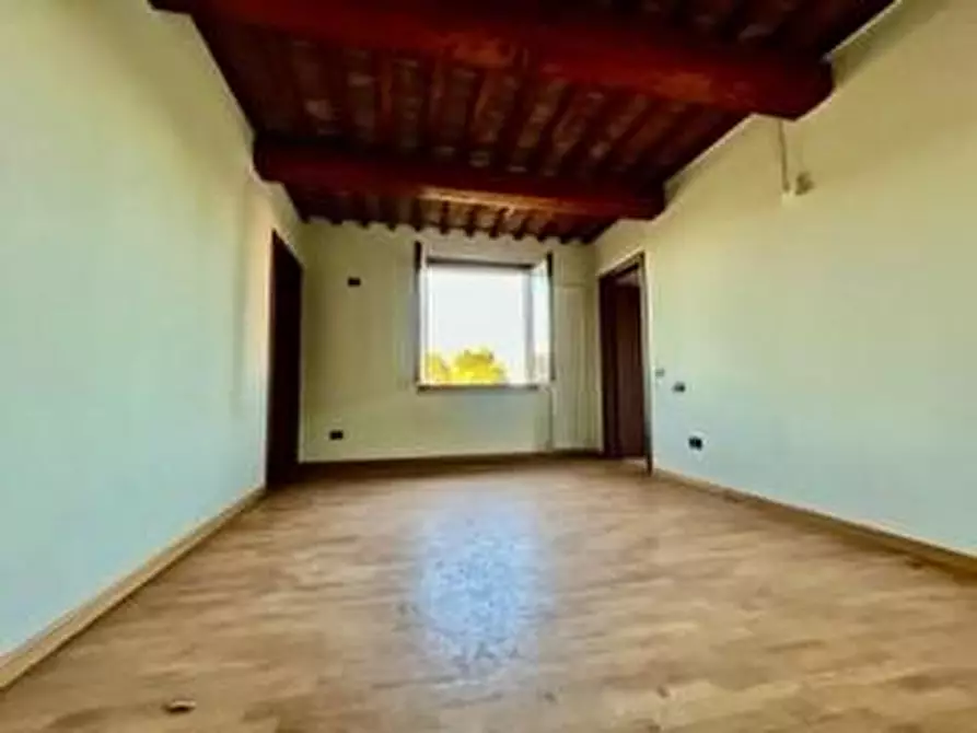 Immagine 13 di Villa in vendita  a Casciana Terme Lari