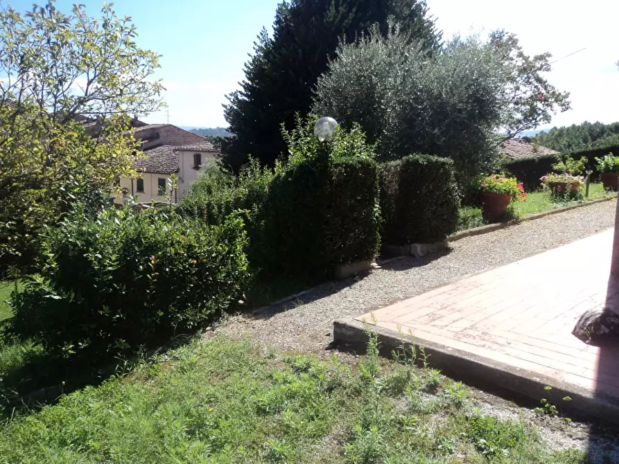Immagine 5 di Villa in vendita  a Casciana Terme Lari