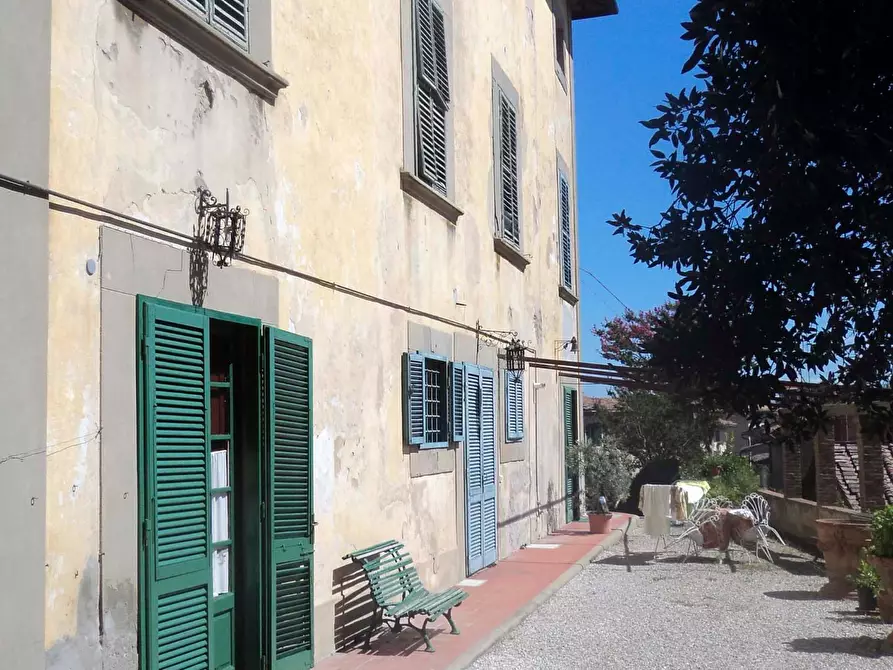 Immagine 4 di Villa in vendita  a Casciana Terme Lari