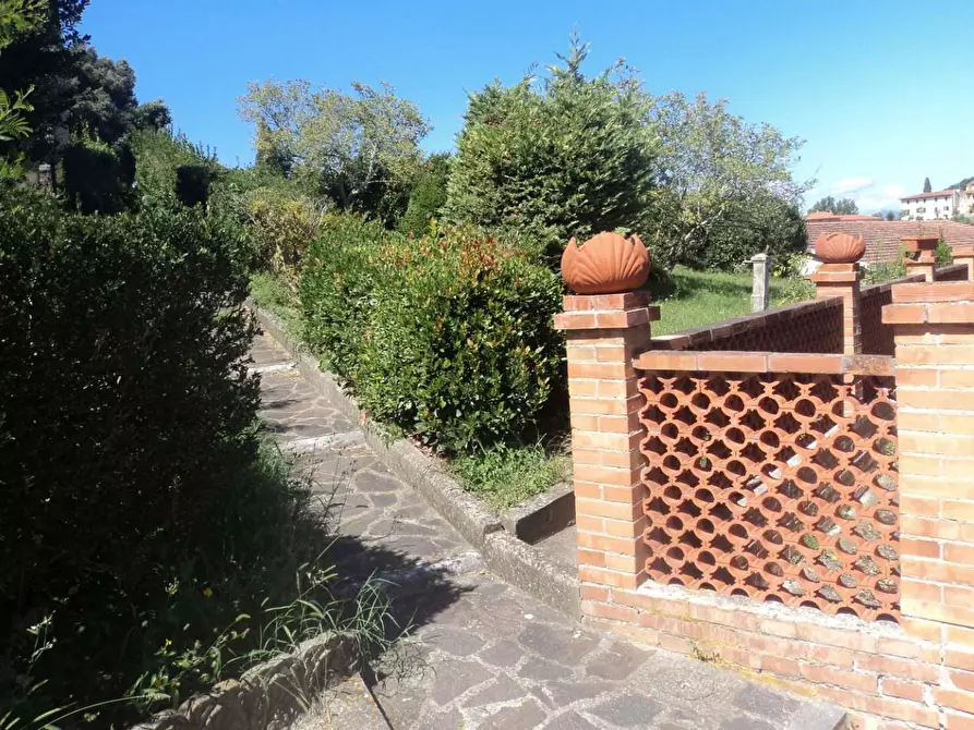 Immagine 8 di Villa in vendita  a Casciana Terme Lari