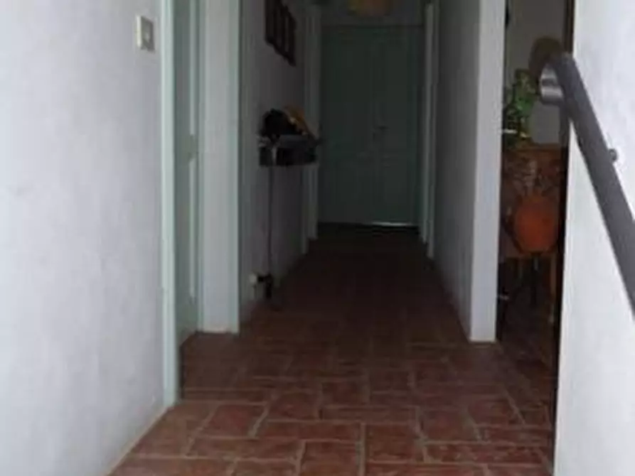 Immagine 25 di Casa colonica in vendita  a Peccioli