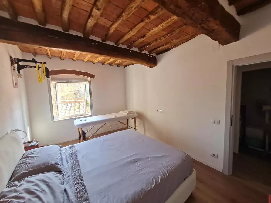 Immagine 24 di Appartamento in vendita  a Campiglia Marittima