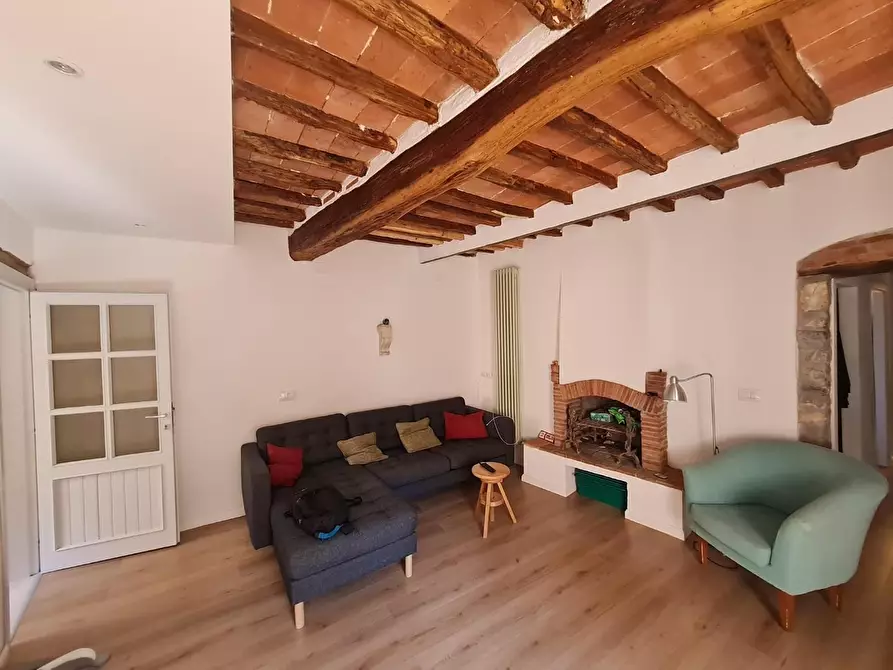 Immagine 3 di Appartamento in vendita  a Campiglia Marittima