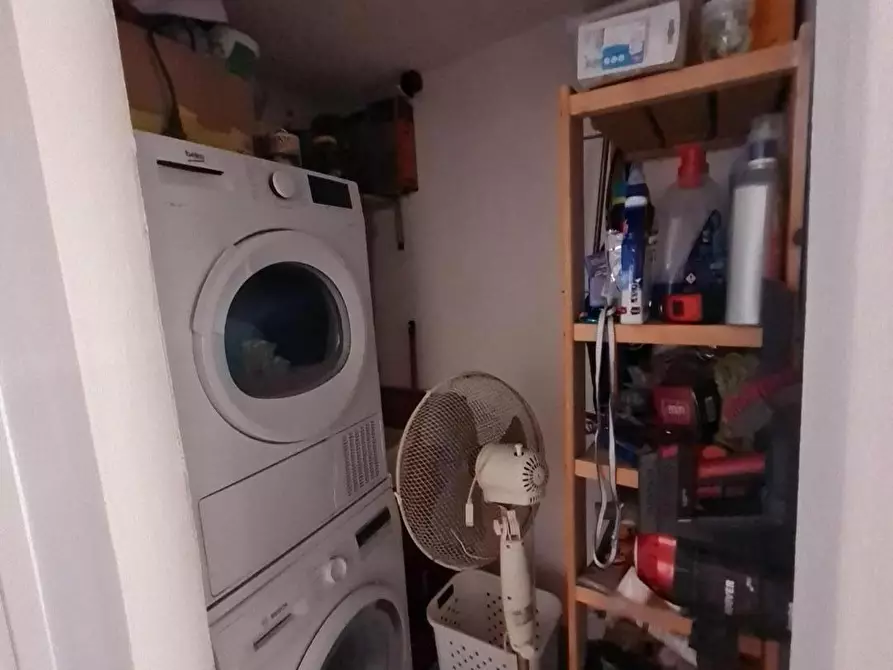 Immagine 18 di Appartamento in vendita  a Campiglia Marittima