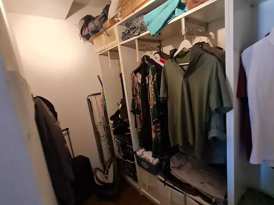 Immagine 23 di Appartamento in vendita  a Campiglia Marittima