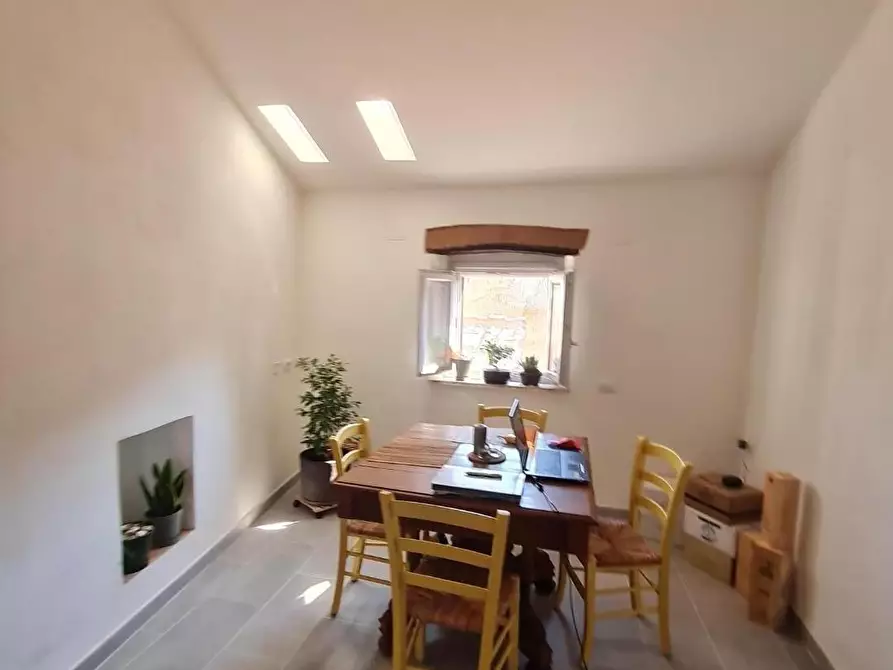 Immagine 16 di Appartamento in vendita  a Campiglia Marittima