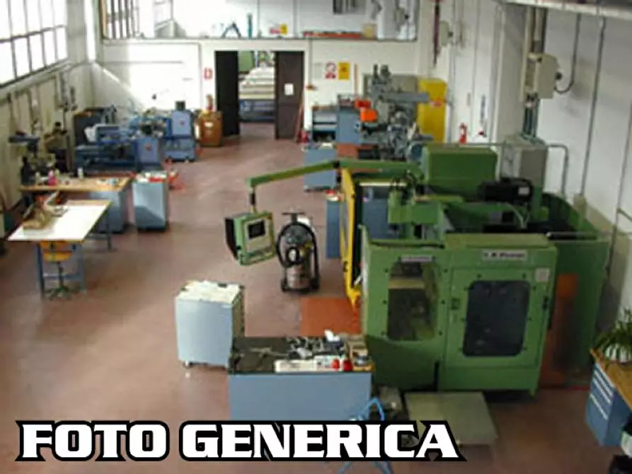 Immagine 3 di Laboratorio in vendita  a Peccioli