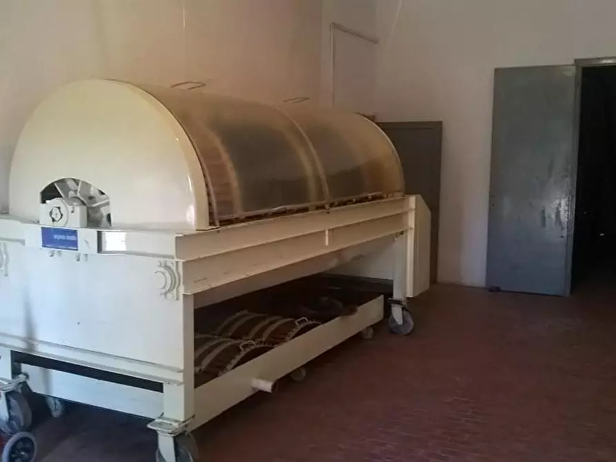 Immagine 20 di Azienda agricola in vendita  a Cerreto Guidi