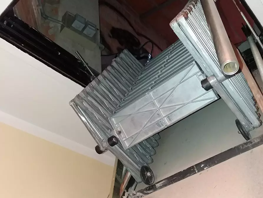 Immagine 14 di Appartamento in vendita  a Cecina