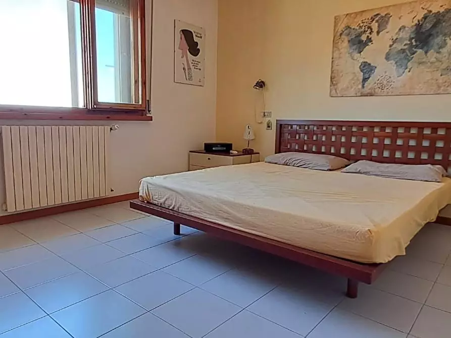 Immagine 8 di Appartamento in vendita  a Cecina