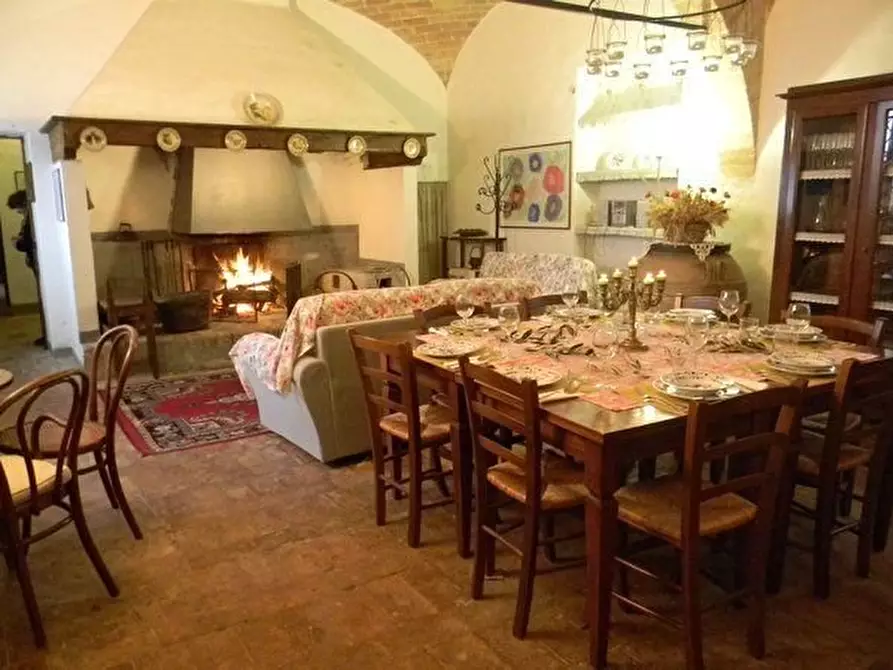 Immagine 17 di Agriturismo in vendita  a San Quirico D'orcia