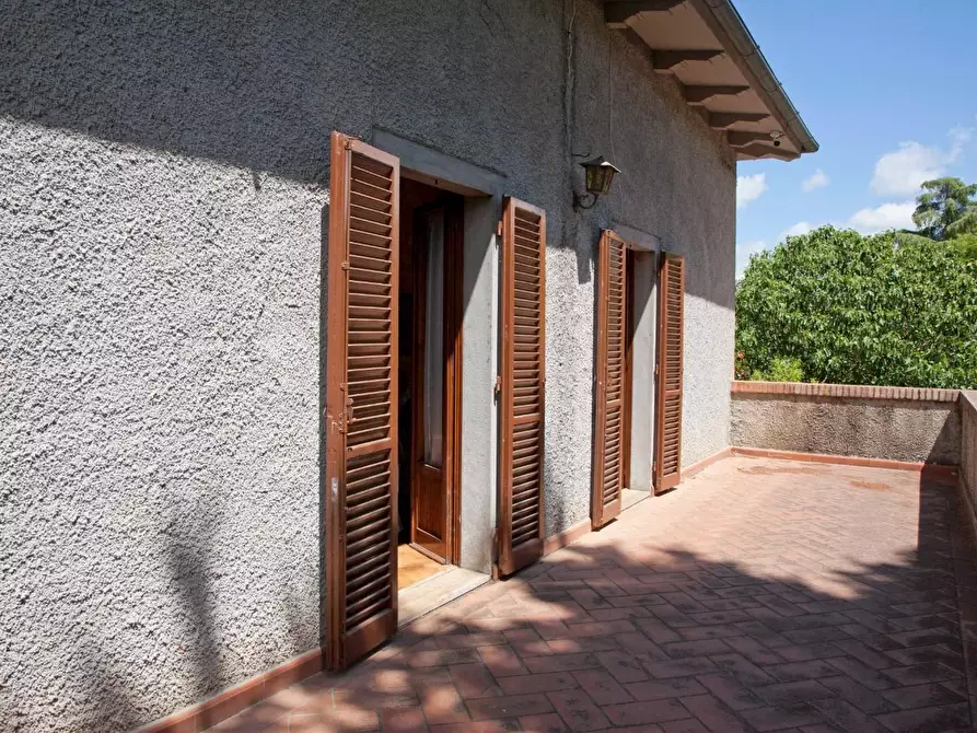 Immagine 11 di Casa colonica in vendita  a Sovicille