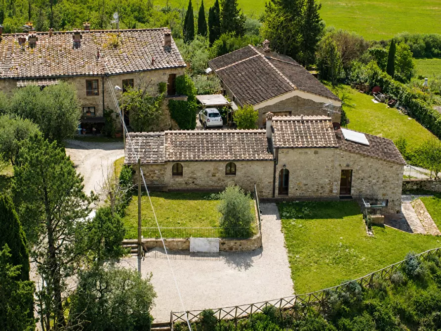 Immagine 2 di Rustico / casale in vendita  a Colle Di Val D'elsa