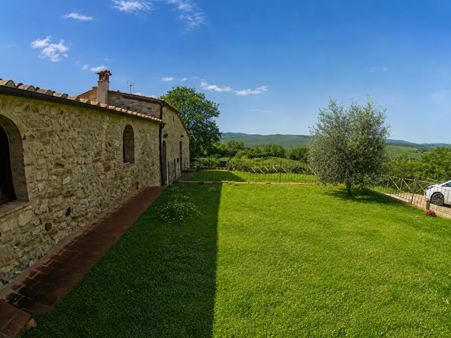 Immagine 5 di Rustico / casale in vendita  a Colle Di Val D'elsa