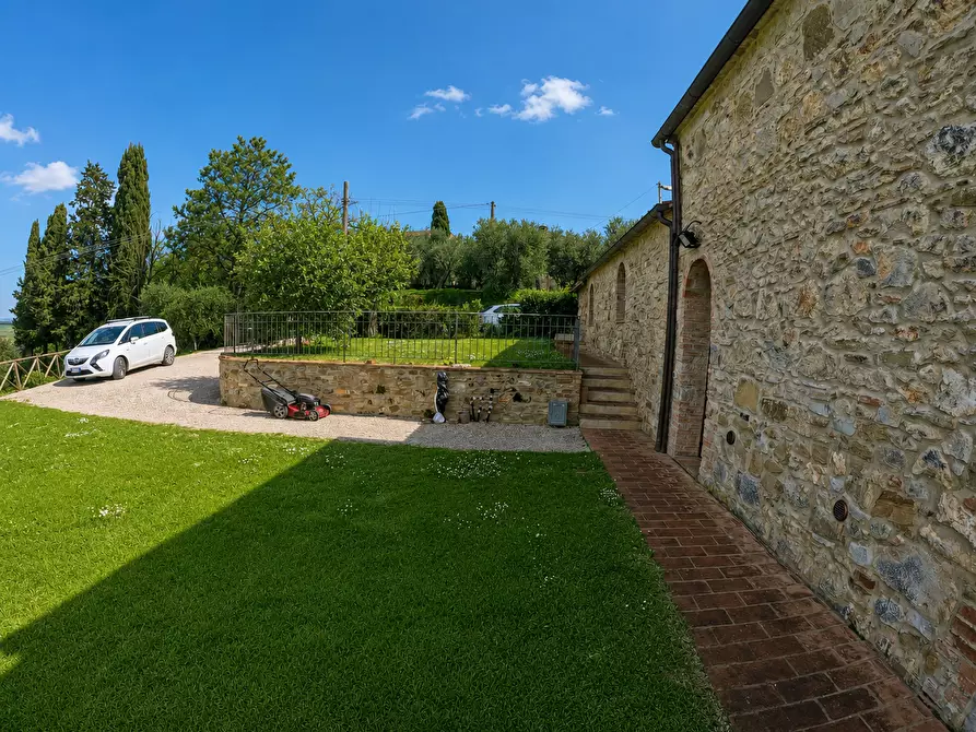 Immagine 7 di Rustico / casale in vendita  a Colle Di Val D'elsa
