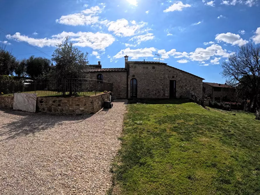 Immagine 7 di Rustico / casale in vendita  a Colle Di Val D'elsa