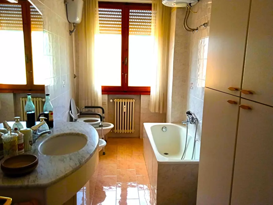 Immagine 12 di Appartamento in vendita  a Colle Di Val D'elsa