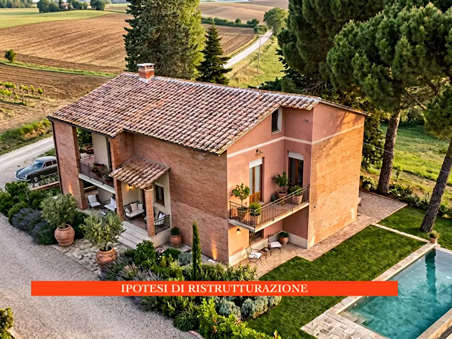 Immagine 2 di Casa indipendente in vendita  a Casole D'elsa