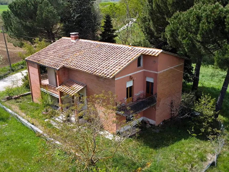 Immagine 1 di Casa indipendente in vendita  a Casole D'elsa