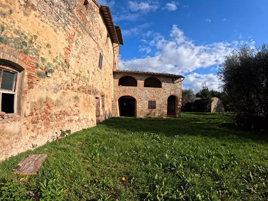 Immagine 8 di Rustico / casale in vendita  a Colle Di Val D'elsa