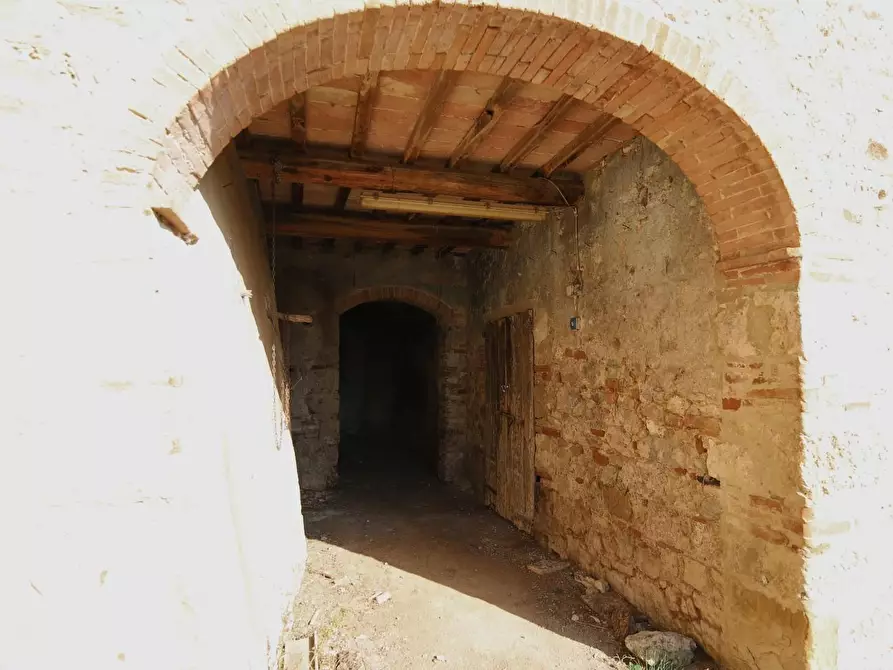 Immagine 21 di Rustico / casale in vendita  a Colle Di Val D'elsa