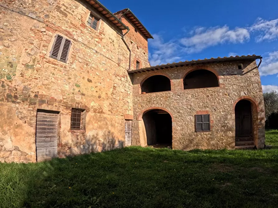 Immagine 7 di Rustico / casale in vendita  a Colle Di Val D'elsa