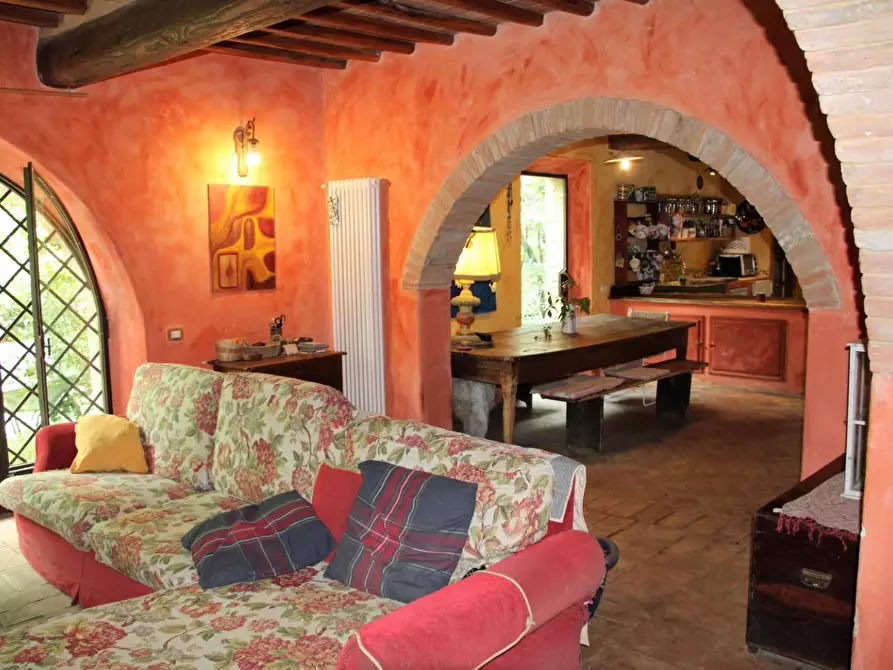 Immagine 9 di Porzione di casa in vendita  a San Gimignano