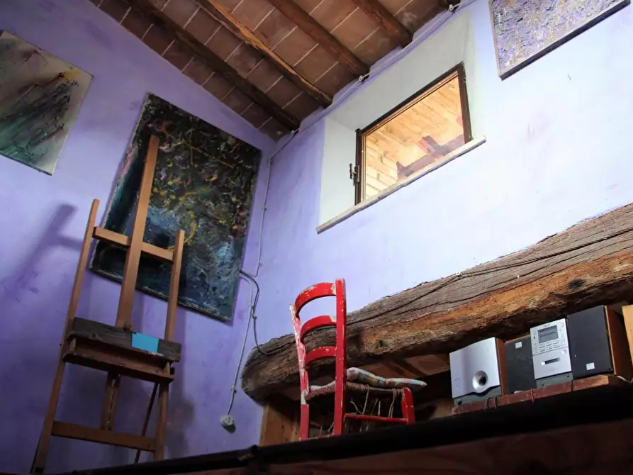 Immagine 21 di Porzione di casa in vendita  a San Gimignano