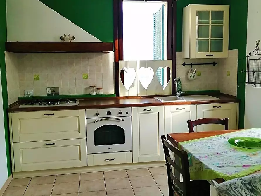 Immagine 3 di Appartamento in vendita  a Casole D'elsa