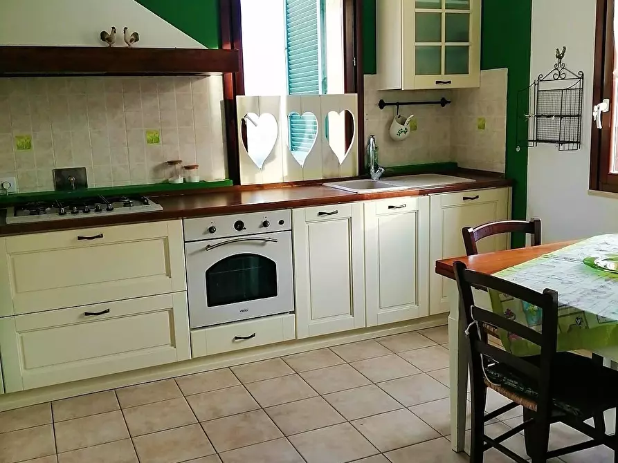 Immagine 4 di Appartamento in vendita  a Casole D'elsa