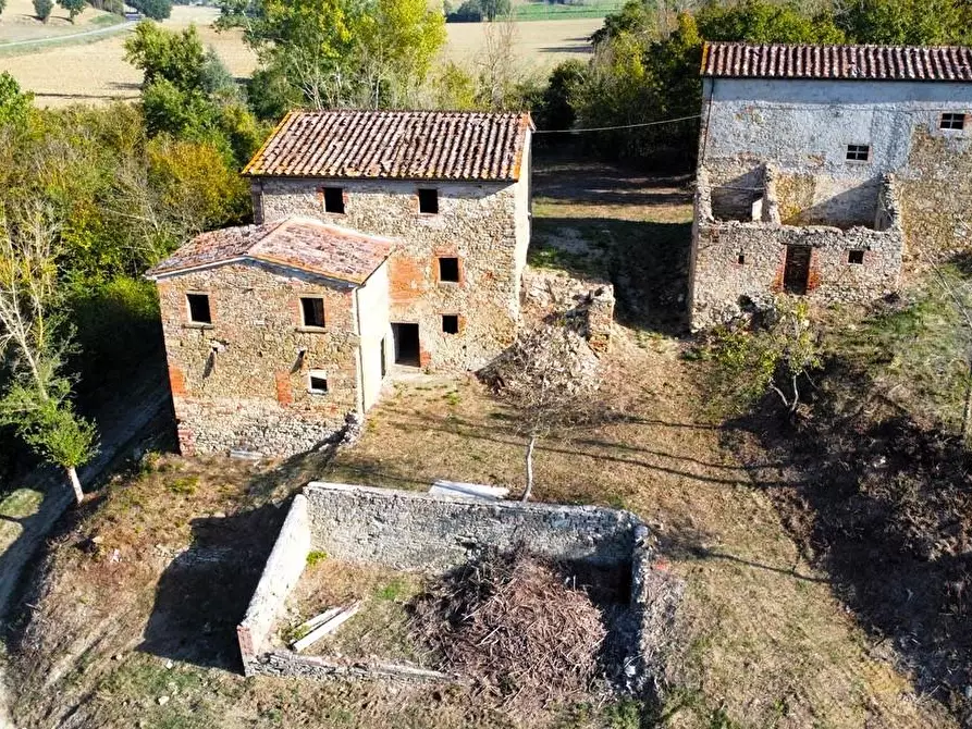 Immagine 3 di Casa colonica in vendita  a Monte Santa Maria Tiberina