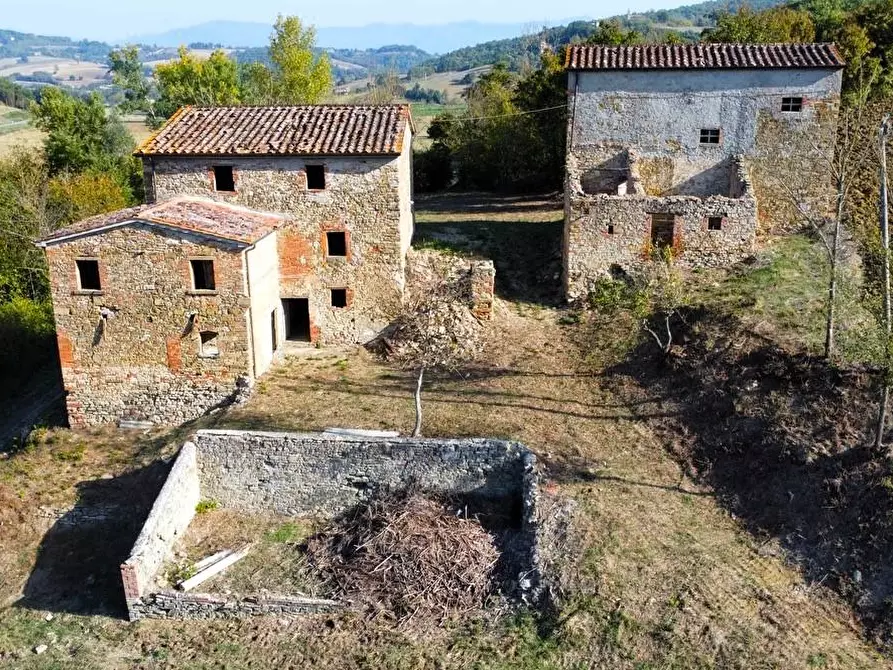 Immagine 5 di Casa colonica in vendita  a Monte Santa Maria Tiberina