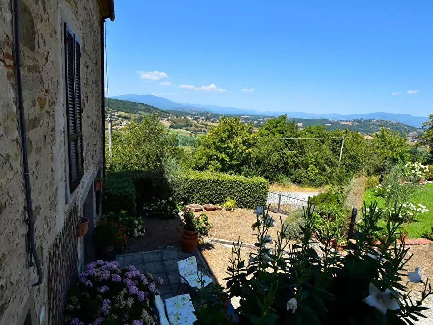 Immagine 11 di Casa colonica in vendita  a Monterchi