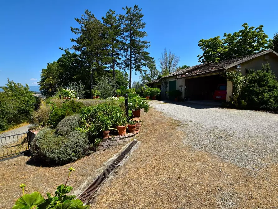 Immagine 26 di Casa colonica in vendita  a Monterchi