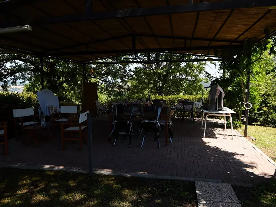 Immagine 13 di Casa colonica in vendita  a Monterchi