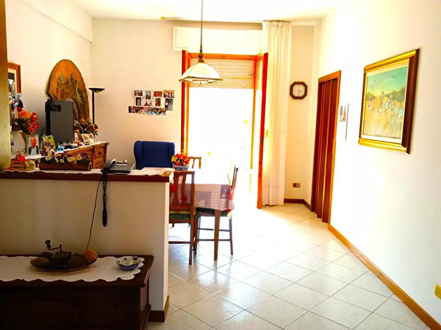 Immagine 2 di Appartamento in vendita  a Poggibonsi