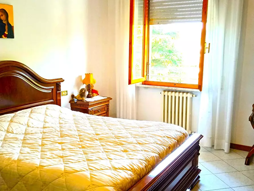 Immagine 8 di Appartamento in vendita  a Poggibonsi