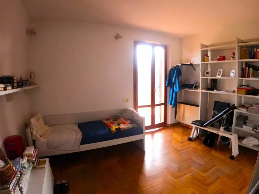 Immagine 10 di Villa in vendita  a Casole D'elsa