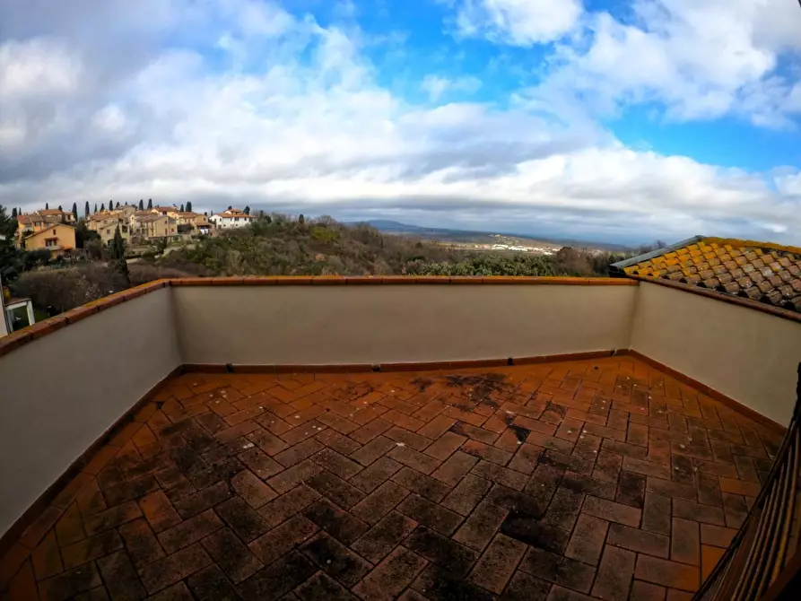 Immagine 17 di Villa in vendita  a Casole D'elsa