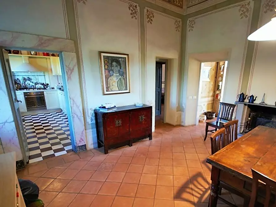 Immagine 3 di Appartamento in vendita  a Colle Di Val D'elsa