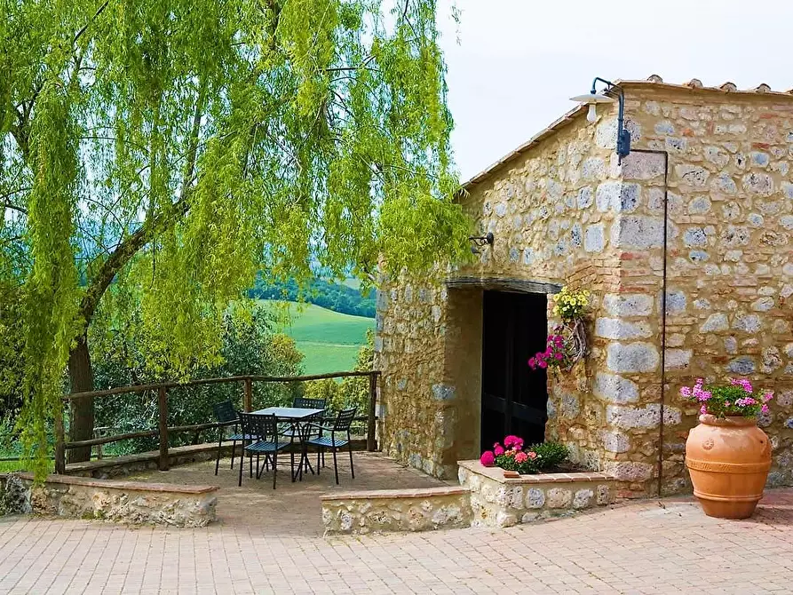 Immagine 3 di Casa colonica in vendita  a Monteriggioni