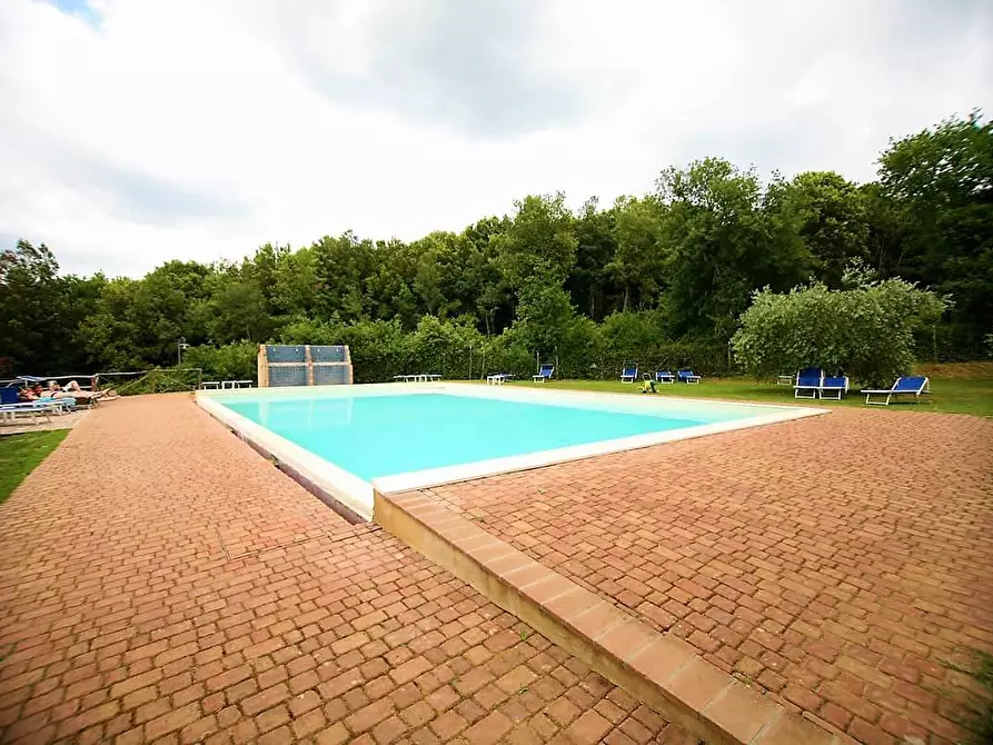 Immagine 27 di Casa colonica in vendita  a Monteriggioni