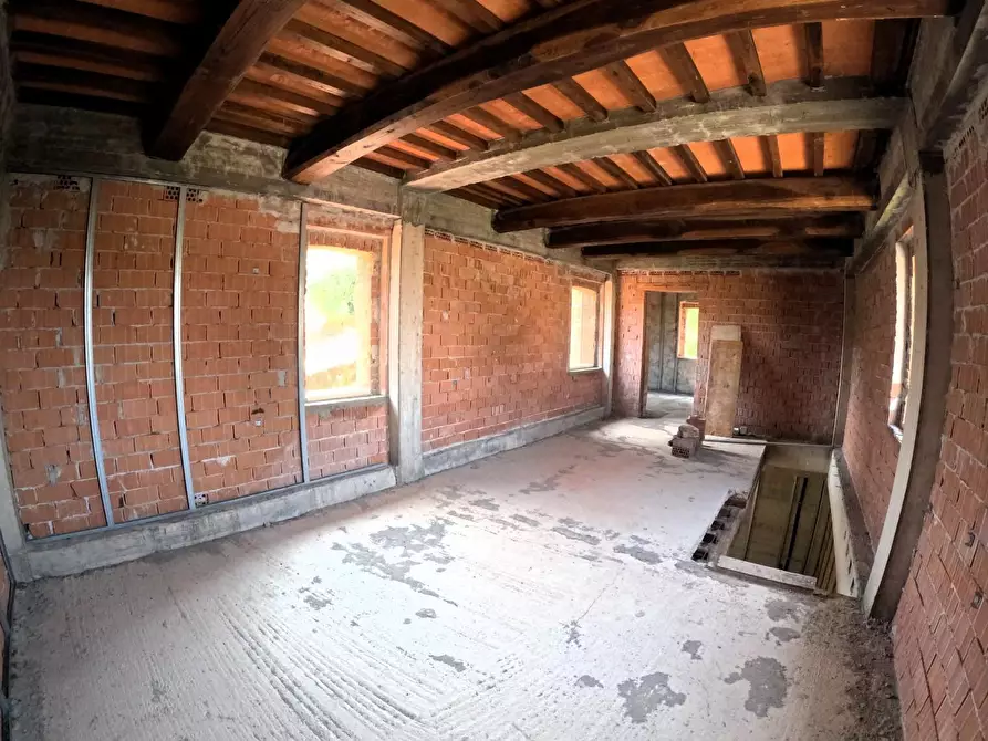Immagine 22 di Rustico / casale in vendita  a Volterra
